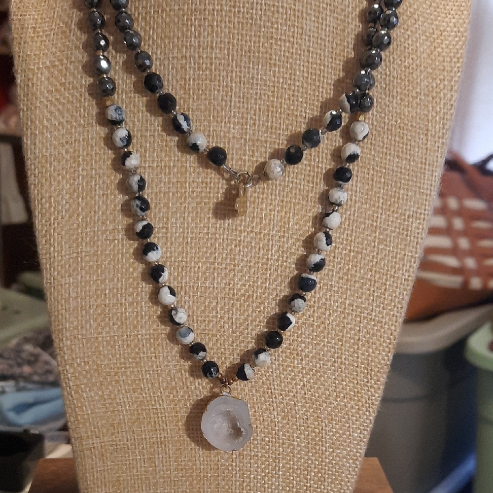 Chic Black and White Beaded Necklace